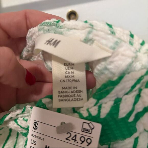 Green and White NWT H&M Patterned smocked babydoll summer med‎ Dress - Picture 4 of 5